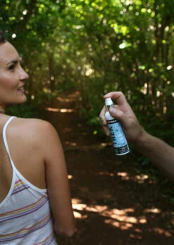 PYRAMID Trek Sensitive Deet-Free Insect Repellent -Sports Equipment 05f683f8 2f8f 4d2f 950e 5dcad7e7ca86tsensitive