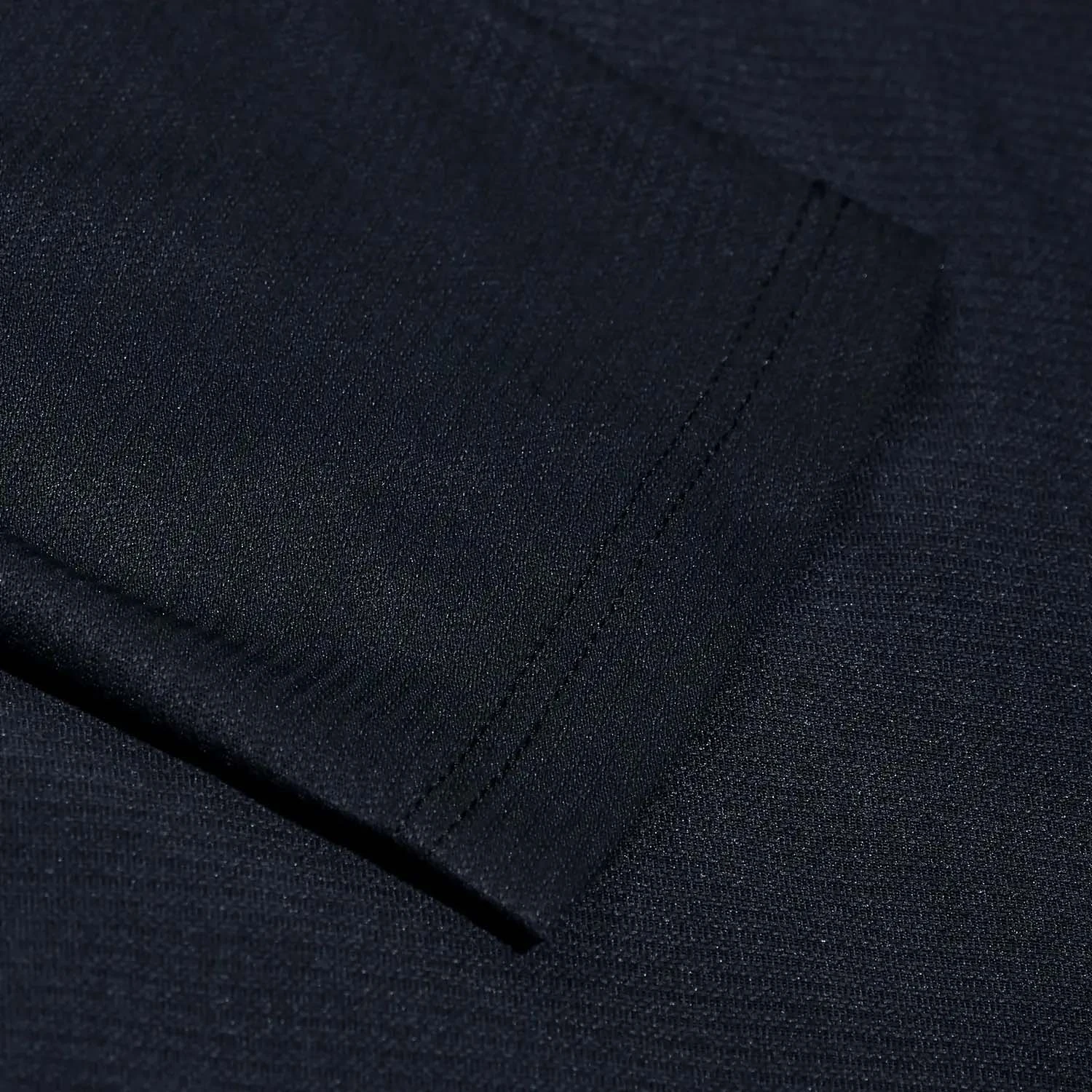 Berghaus 24/7 Basecrew Women's Long Sleeve T-Shirt 12 Berghaus 24/7 Basecrew Women's Long Sleeve T-Shirt - Image 12