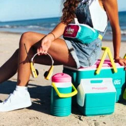 Igloo Retro Playmate Mini Personal Lunch Cool Box 25 Igloo Retro Playmate Mini Personal Lunch Cool Box -Sports Equipment 182bb76d e67f 4321 afdd 5a2fe721d214 jjet1241