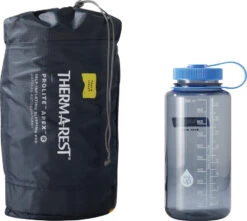 Thermarest ProLite Apex Self Inflating Sleeping Mat -Sports Equipment 40497bef 6626 4d37 9802 701f69f2810d13256 thermarest prolite apex heatwave regular ssack