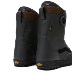 Vans Aura Pro Snowboard Boots -Sports Equipment 643dce26 b6c1 4a0a 8a95 4df41d617e61 VN0A54G1ACW ALT6copy