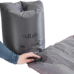 Rab Ionosphere 5.5 Insulated Sleep Mat -Sports Equipment 79a9aa69 ad81 4c3e 9c42 590baa06efea ionosphere 5 5 firecracker qma 01 fcr airbag vent