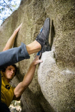 Black Diamond Momentum Rock Climbing Shoes 13 Black Diamond Momentum Rock Climbing Shoes -Sports Equipment 8c71203d 2b76 4776 a963 002c390cf1fcadam c 20170313 3330