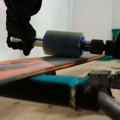 Snowboard & Ski Base Glide Workshop Service -Sports Equipment Buffer ski1copy