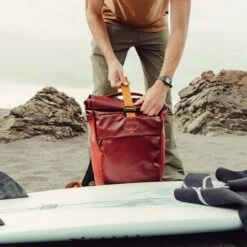 Osprey Transporter Roll Top 28 Day Pack/Backpack -Sports Equipment F23 TransporterRollTopRedMountain 10005232 BorchardPhoto 9copy