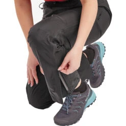 Montane Sprite Lite Gore-Tex Trousers 7 Montane Sprite Lite Gore-Tex Trousers -Sports Equipment FSLPRBLA FEM SPIRIT LITE PANTS REG LEG BLACK 5