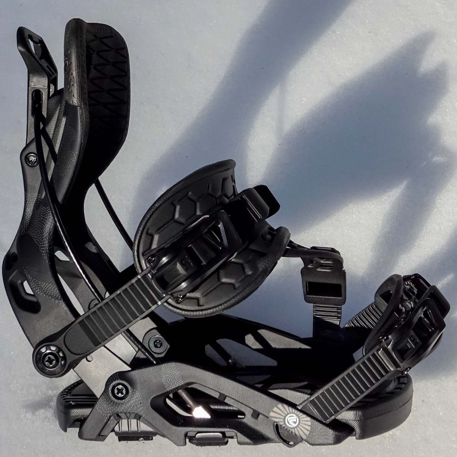 FLOW Omni Fusion Women's Snowboard Bindings 5 FLOW Omni Fusion Women's Snowboard Bindings - Image 5