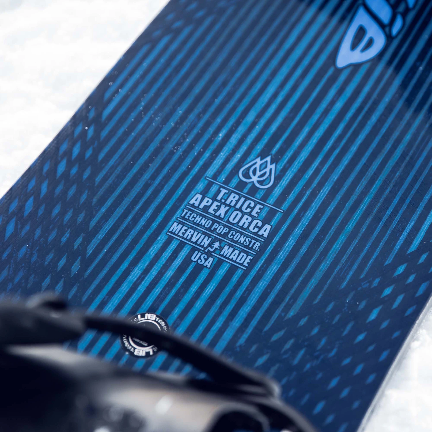 Lib Tech Apex Golden Orca Hybrid Camber Snowboard 5 Lib Tech Apex Golden Orca Hybrid Camber Snowboard - Image 5