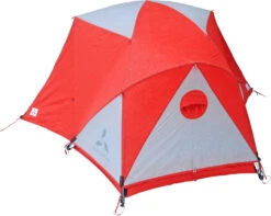 WindSaber Lightweight Alpine Tent -Sports Equipment WindSaber flyon oblique
