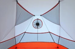 WindSaber Lightweight Alpine Tent -Sports Equipment WindSaber interior head