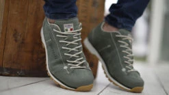 Dolomite 54 Low Hiking/Walking Shoes -Sports Equipment a812caeb cb59 4223 84c6 1e9390fdc4b9closeup 247950 a 1513174 jpg original 1