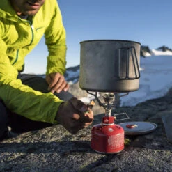 MSR Pocket Rocket 2 Stove Single Burner Camping Stove -Sports Equipment cf760c20 d0a6 4f95 9160 25d25ac99b40d32140080000g