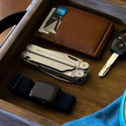 Leatherman Wave Plus Pocket Multi Tool + Sheath 25 Leatherman Wave Plus Pocket Multi Tool + Sheath -Sports Equipment jjet0744