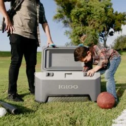 Igloo BMX 72 Heavy Duty Cool Box -Sports Equipment zder447